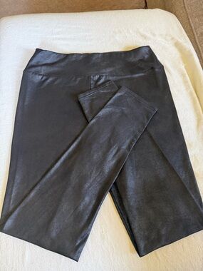 Joyspun Soft Black Faux Leather Leggings Size XL NWOT